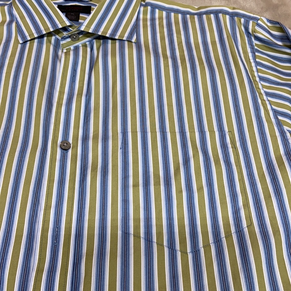 Express button down shirt. - Picture 5 of 8